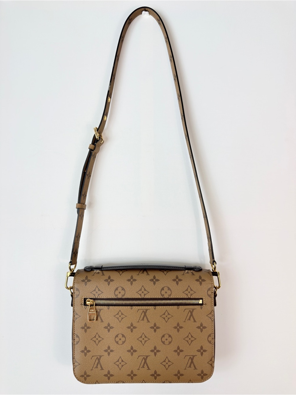 Louis Vuitton Métis Monogram Reverse - Picture 3 of 17